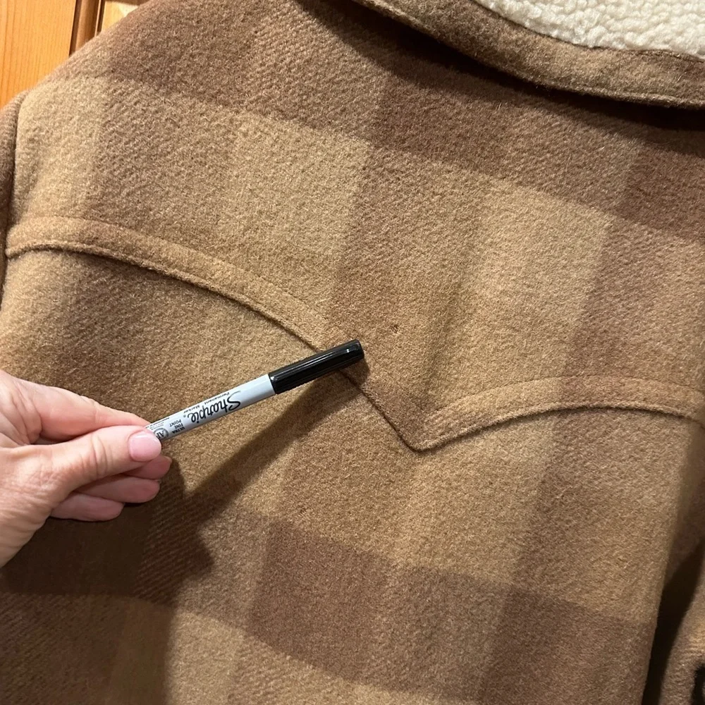 Pendleton Vintage Unisex Wool Barn Coat in Brown/Tan Checked Pattern